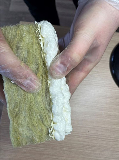 Рисунок образцов минеральной ваты Э, обработанной составом Стиз Д, после нанесения монтажной пены Т